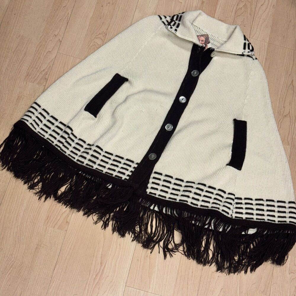 Vintage 1960s 1970s Shaw